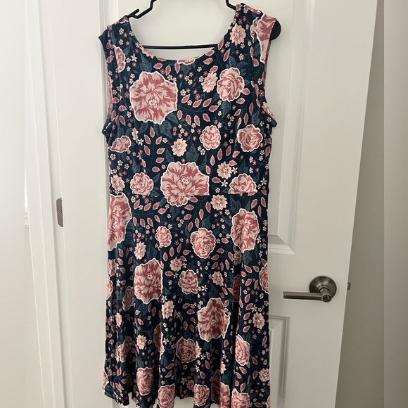 EUC LOFT Outlet Floral Print Dress, Size Large - Picture 2 of 4